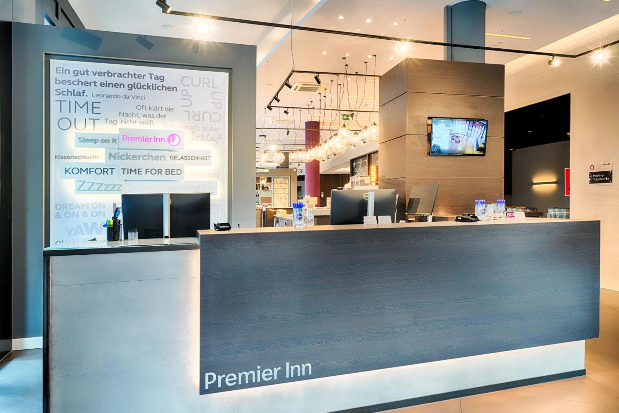 Premier Inn Heilbronn City Centre Kültér fotó