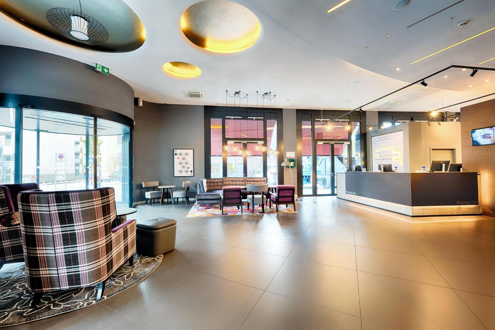 Premier Inn Heilbronn City Centre Kültér fotó